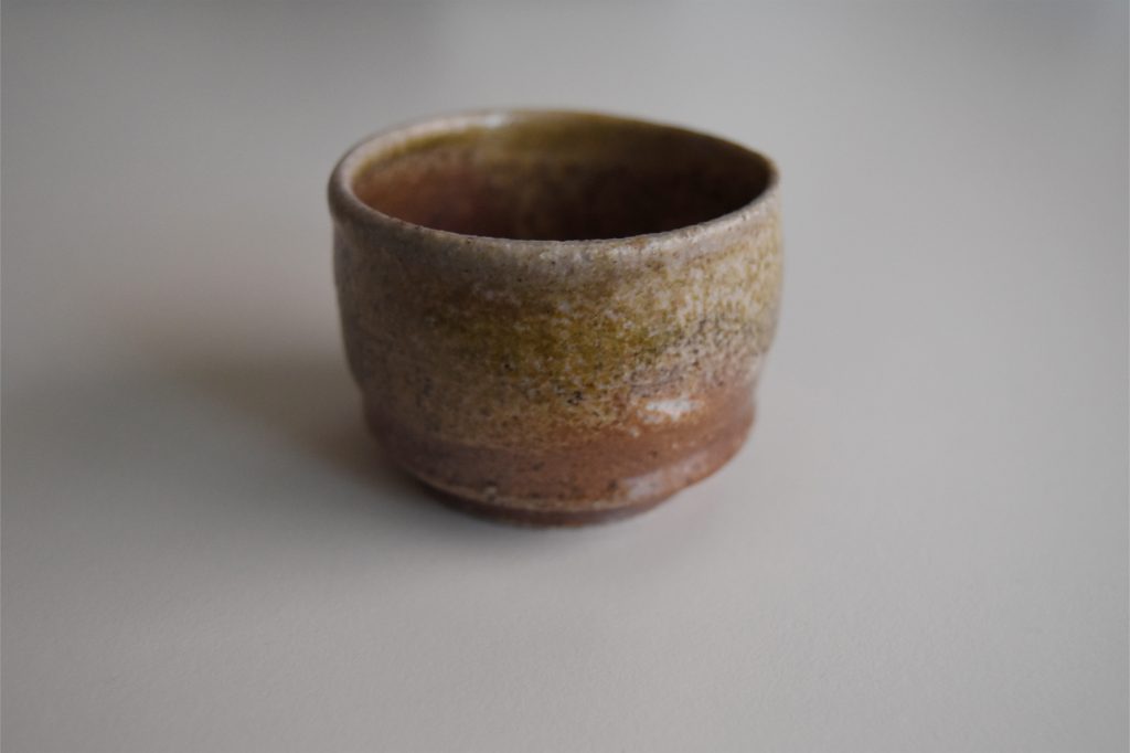 陶器のお猪口