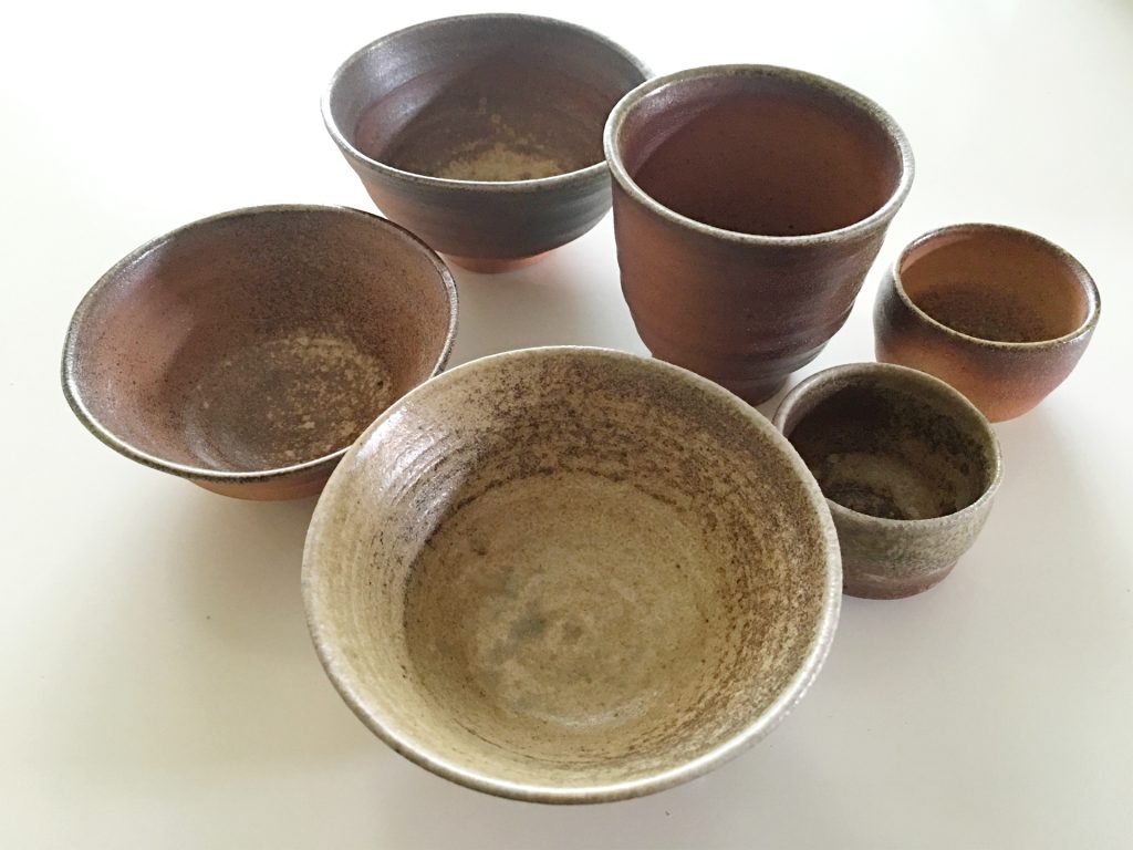 完成した陶器類